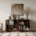 Credenza con ante a doghe in legno