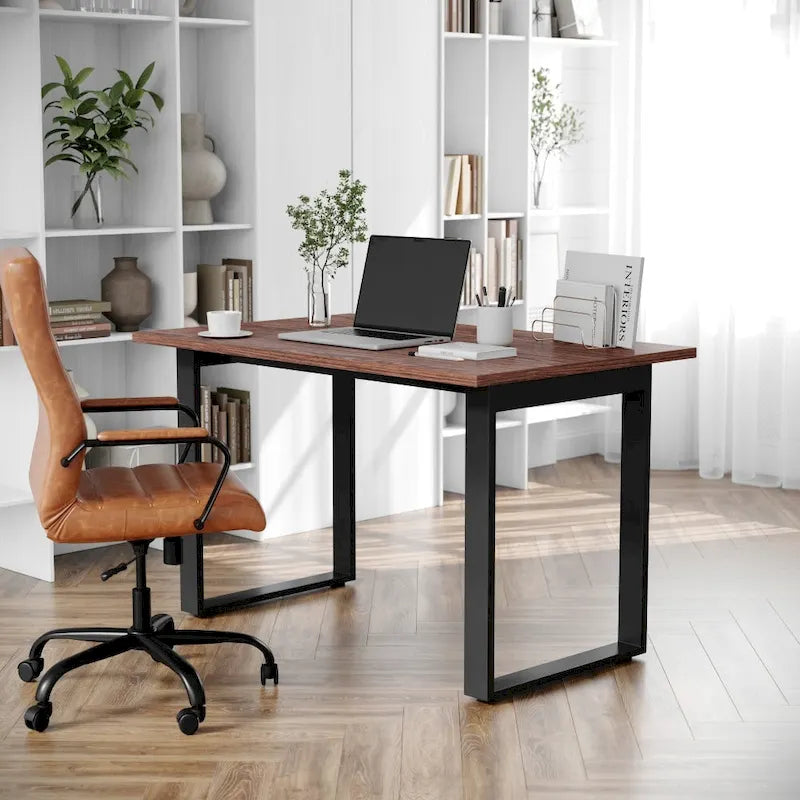 Tavolo da Conferenza con Piano in Laminato e Base a U in Acciaio